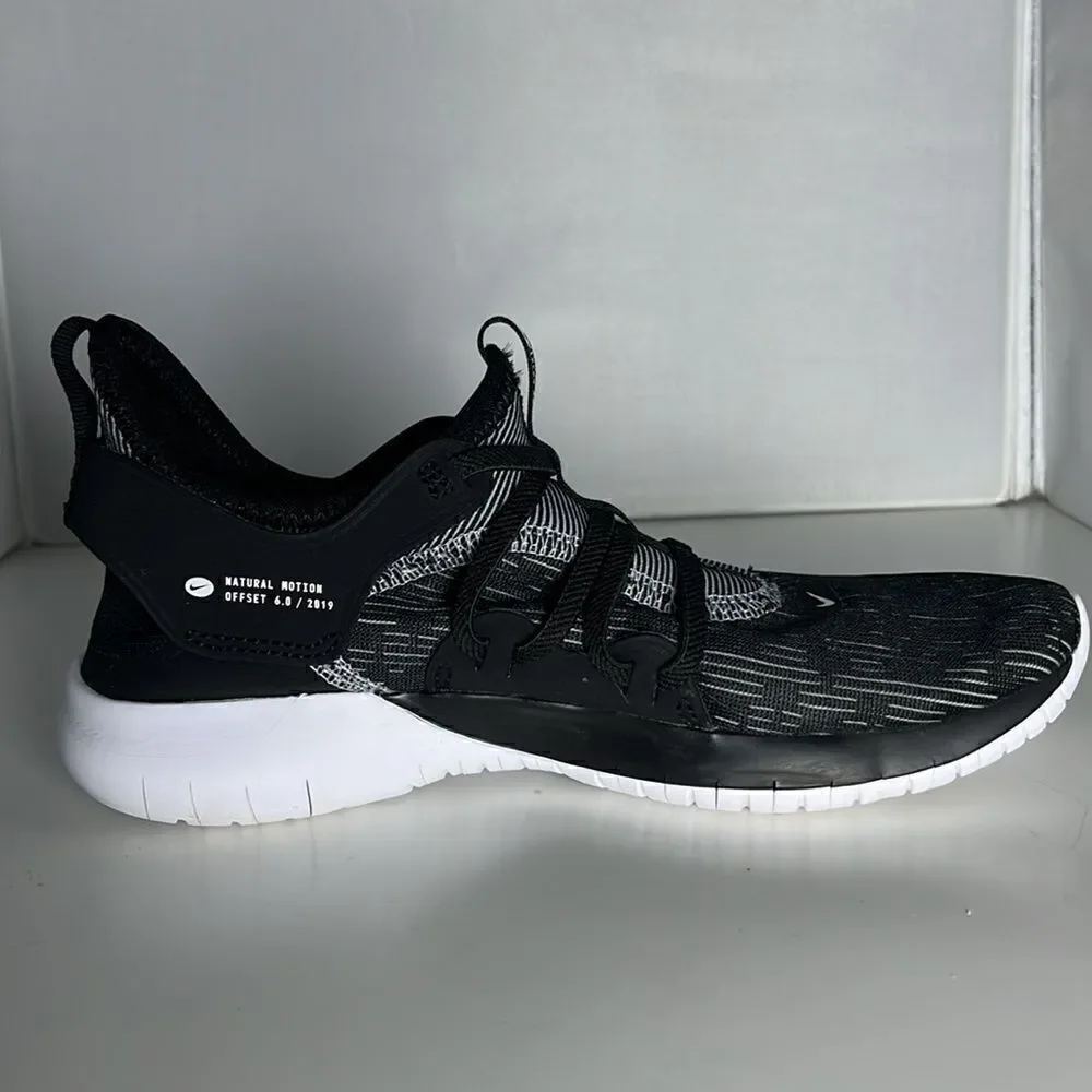 NIKE Women’s Flex Contact 3 Running Shoe Black/White Sneaker Size 5.5.